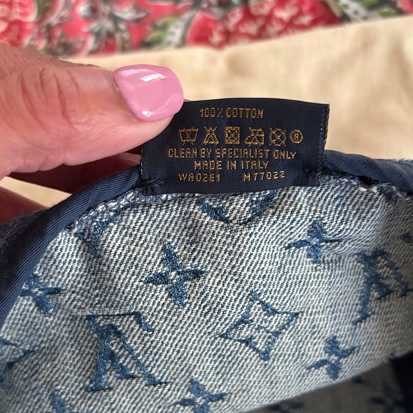 Louis Vuitton Denim Monogram Hat - Picture 7 of 7
